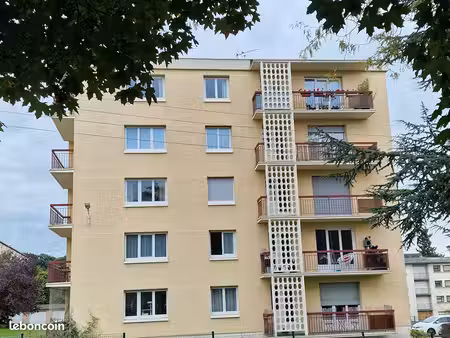 appartement 3 pièces 74 m²