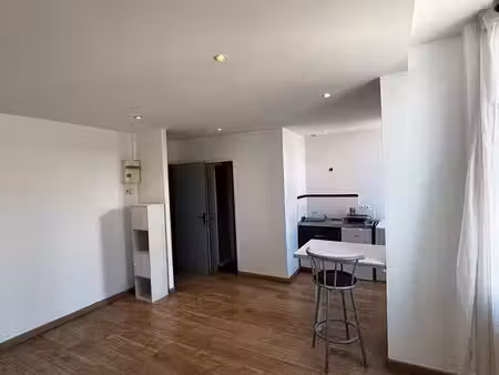 t2 refait à neuf – 31 m² – hyper-centre valence – vente directe  sans frais d’agence