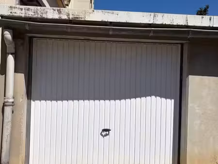 garage fermé 15 m² à vendre – romans-sur-isère