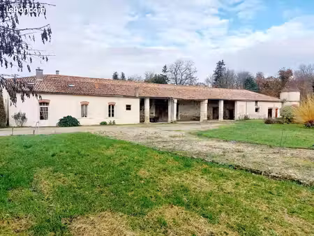 longère 8 pièces 243 m²