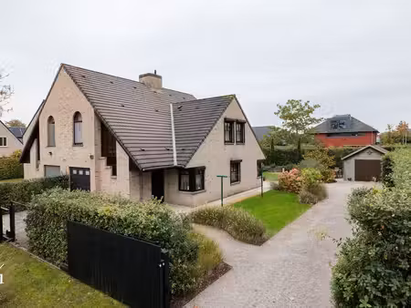 maison à vendre à de pinte pour € 625.000 avec 4 chambres à coucher