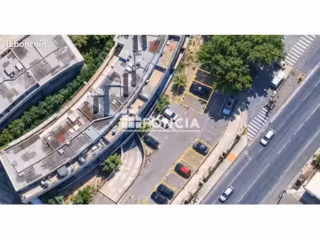exlusivite - parking dans residence securisee