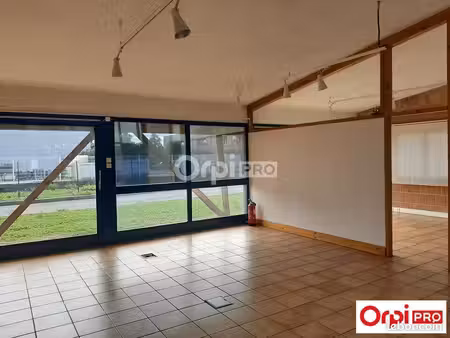 bureau 321 m²