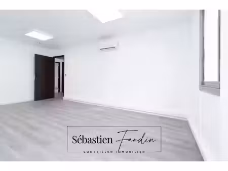local professionnel à louer gemenos 1 pièce(s) 24m2 400€/mois ht/hc