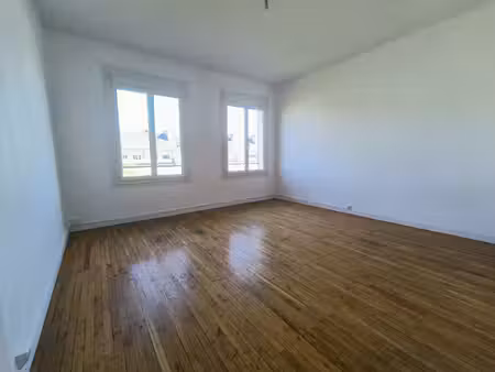 appartement 3 pièce(s) 84 m2 - saint nazaire centre