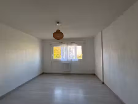 studio de 24 m2 à louer la chapelle-sur-erdre