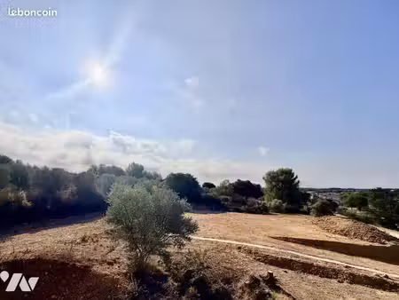 terrain 1000 m² restinclieres