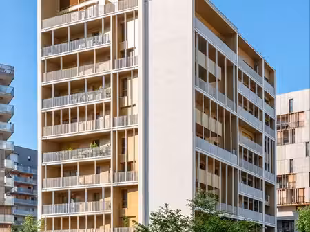 t2 45m2 + balcon 6m² + parking presqu'ile