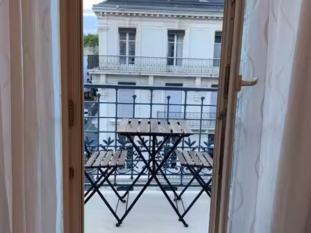 t1 meuble coup de cœur immeuble haussmanien