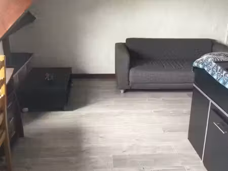 boulogne sur mer loue studio lumineux de 28m2  3ie étage prox centre