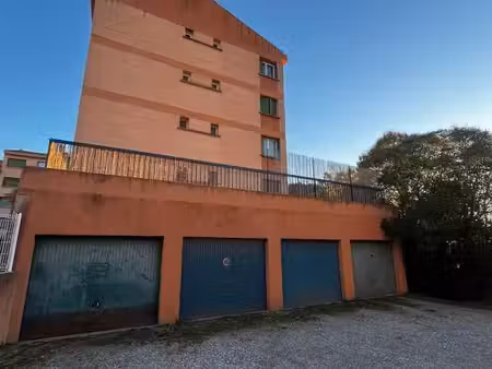 garage/box manosque