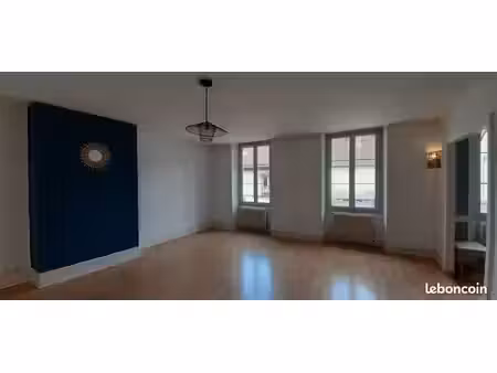 appartement 3 pièces 83 m²
