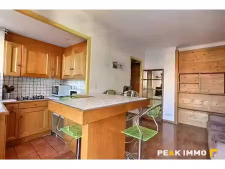 location meublée appartement 2 pièces 36.54 m² à annecy (74000)  790 €
