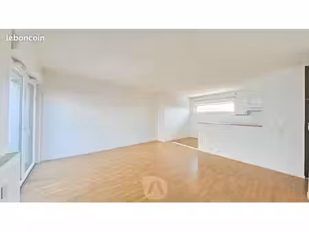 appartement 3 pièces 65 m²