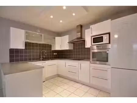 location duplex 3 pièces 73.92 m² à abbeville (80100)  771 €