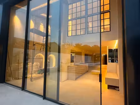 colomiers centre –maison d’architecte contemporaine – piscine – local commercial