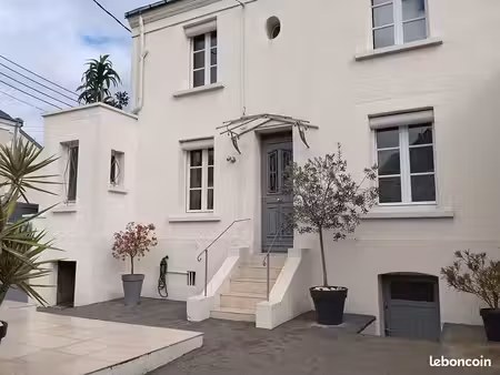 maison de ville 4 pièces 80 m²
