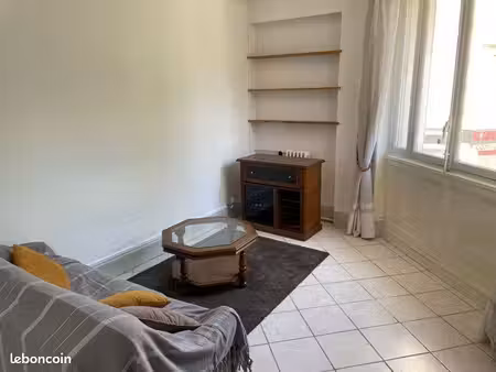 appartement 52m2 face a tréfilerie