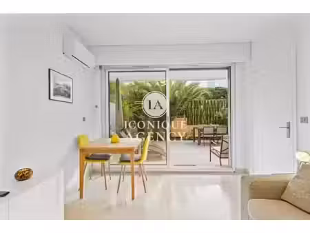 location meublée appartement 1 pièce 30 m² à cannes (06400)  950 €
