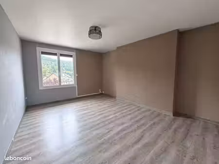 appartement 4 pièces 74 m²
