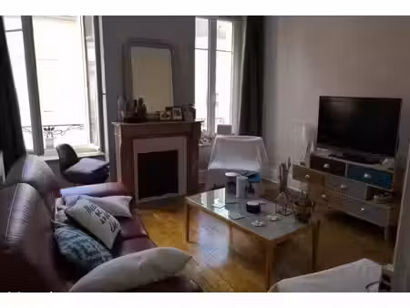 location meublée appartement 3 pièces 70 m² à nancy (54000)  1 000 €