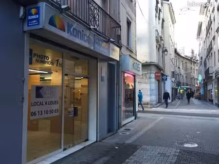 magasin  boutique hyper centre rue piétonne