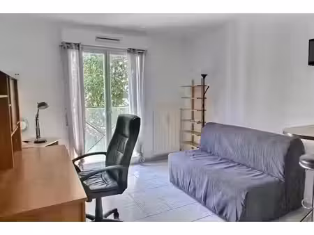 location meublée appartement 1 pièce 19 m² à marseille 5ème (13005)  483 €