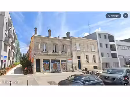local commercial 270 m² bordeaux