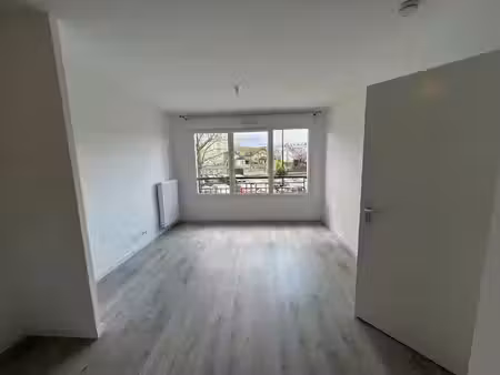 location appartement 2 pièces 36 m² à franconville (95130)  550 €