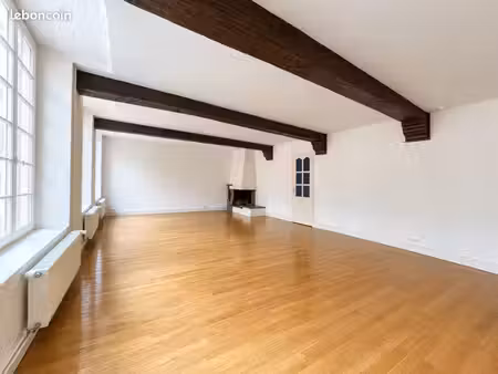 appartement 3 pièces 74 m²