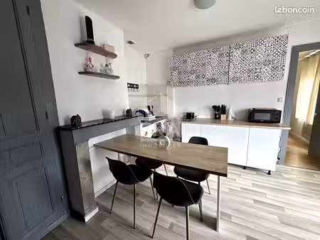 immeuble 3 pièces 90 m²