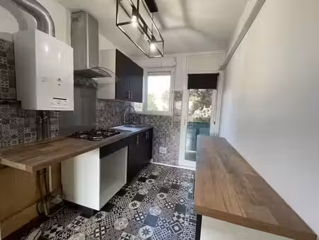 appartement lumineux 4 pièces à villeneuve-fréjus