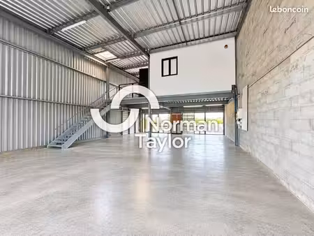 local d'activite 176 m² bayonne