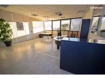bureaux 2 755 m²