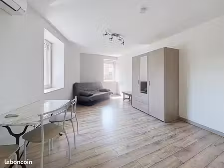 immeuble 5 pièces 140 m²