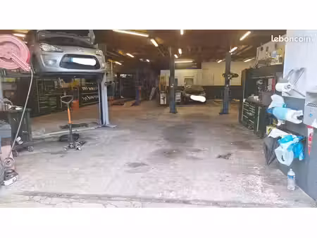 garage automobile