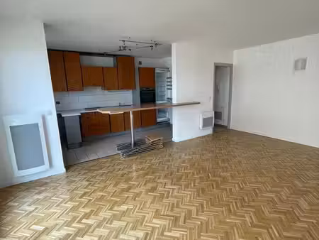 appartement 3 pièces de 74m2 - à proximité immédiate de la gare d’annemasse