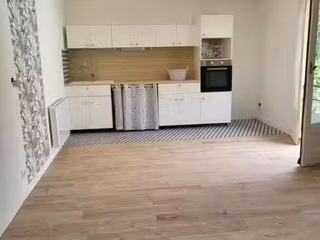 bel appartement refait à neuf