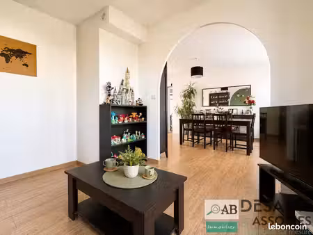 appartement 3 pièces 63 m²