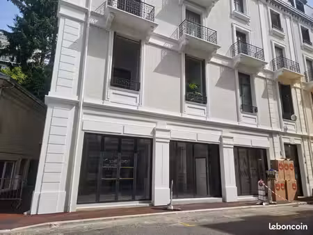 local commercial