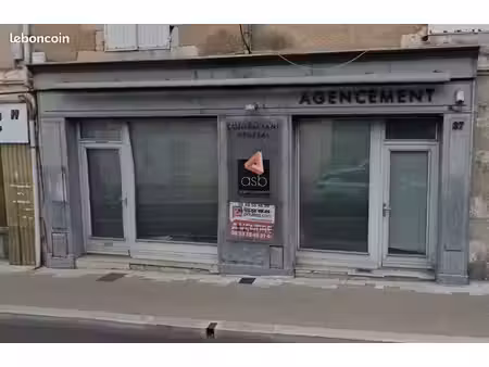 local commercial / professionnel 60 m² — poitiers pont neuf