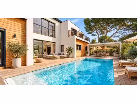 maison avec piscine en bord de mer le grau d’agde - grau d’agde (34)