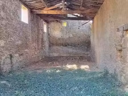 vente maison 100 m² à saint-maurice-le-girard (85390)  44 500 €