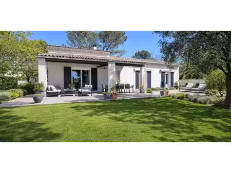 maison avec piscine et jardin saint-didier (84)