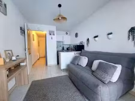 vente appartement t1 aux sables-d'olonne (85100) : à vendre t1 / 21m² les sables-d'olonne