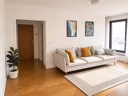 appartement 1 chambre meublé avec accès handicapé et ascenseur
