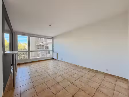 t2 53m² - avec garage - proche universite