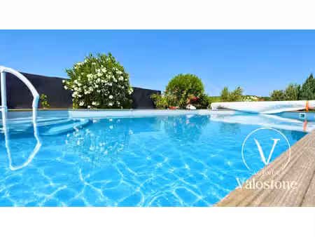 maison contemporaine t4 - 99 m2 avec piscine