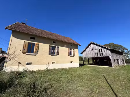 payrignac - maison à rénover avec dépendances sur 1 8 hectare