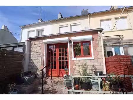 maison saint nazaire 78.31 m² - 2 chambres et grenier - petit jardin